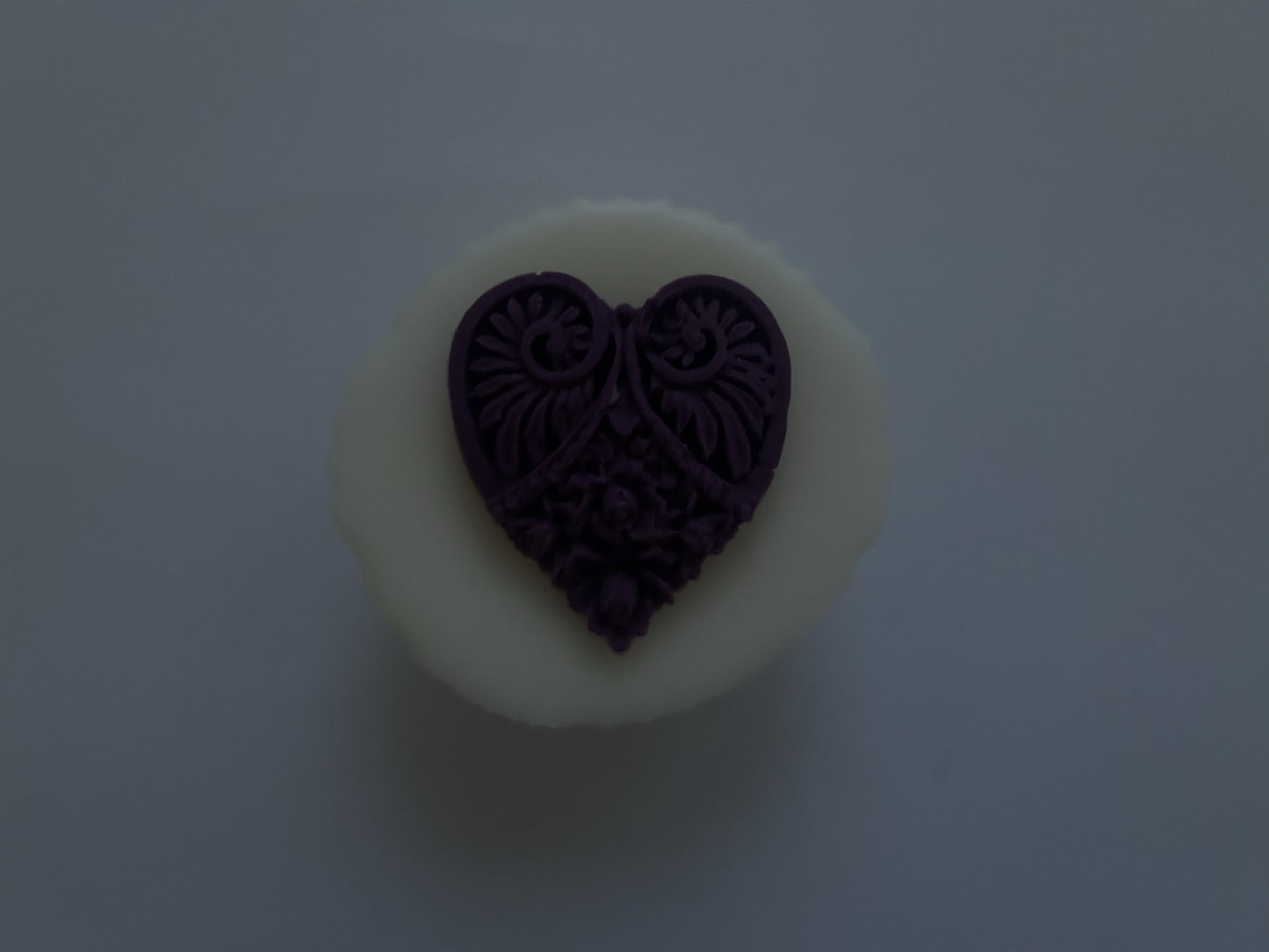 Heart Muffin Melts Plum & Rhubarb
